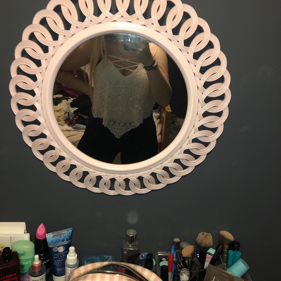 lace tank- •SOLD• - Picture 2 of 2